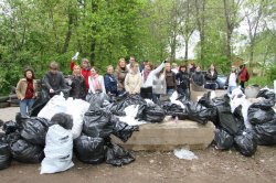 Волонтеры «Нестле Россия» провели экологическую акцию «Операция Чистый Берег»