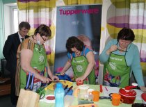 Компания Tupperware® провела кулинарный мастер-класс в НИИ детской онкологии и гематологии